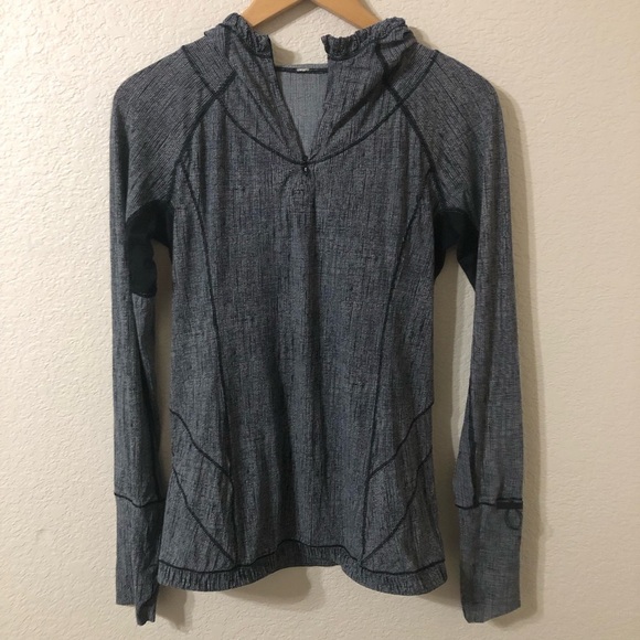 Lululemon Water Bound Hoodie in Heather Gray & Black - Size 8 - Picture 1 of 9